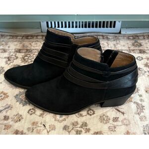 Lifestride Womens Paloma Booties Faux Suede Boots Leather Straps Black Size 7.5